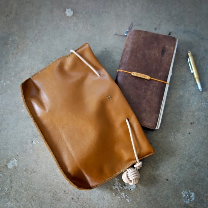 k(not) leather clutch by clau... adding a new color to the shop!