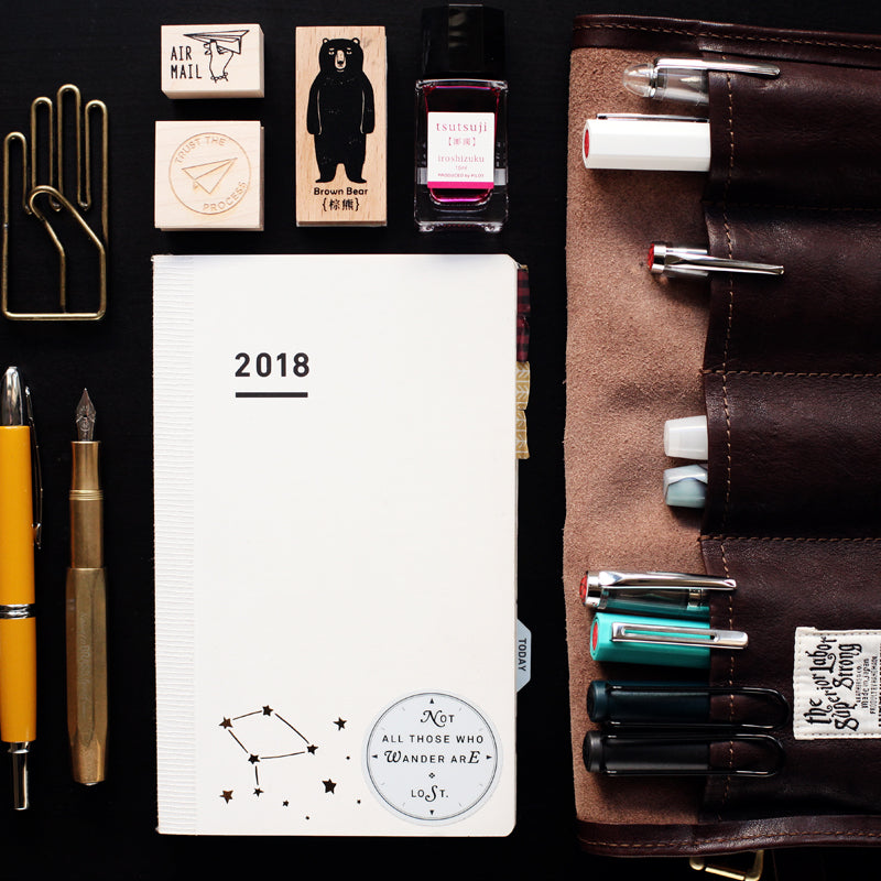 Jen Hackler // A well oiled analogue system to run business and life!