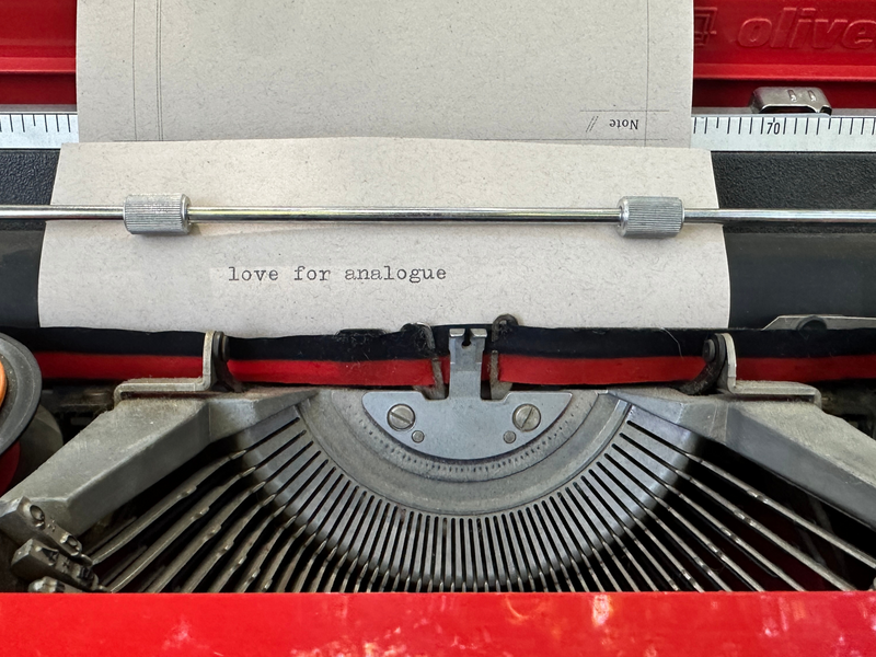 Love for Analogue // Frido