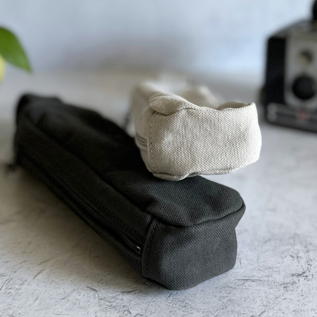 [AP] Bee Pen Case