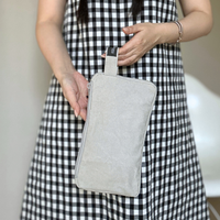 [AP] Bee Pouch