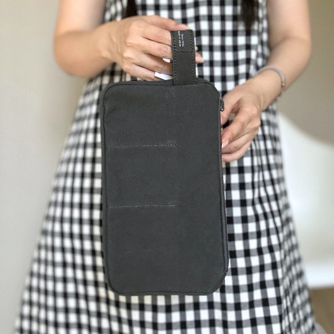 [AP] Bee Pouch