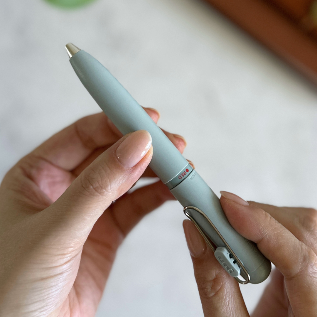 [Uni-Ball One 3-in-1] Gel Pen