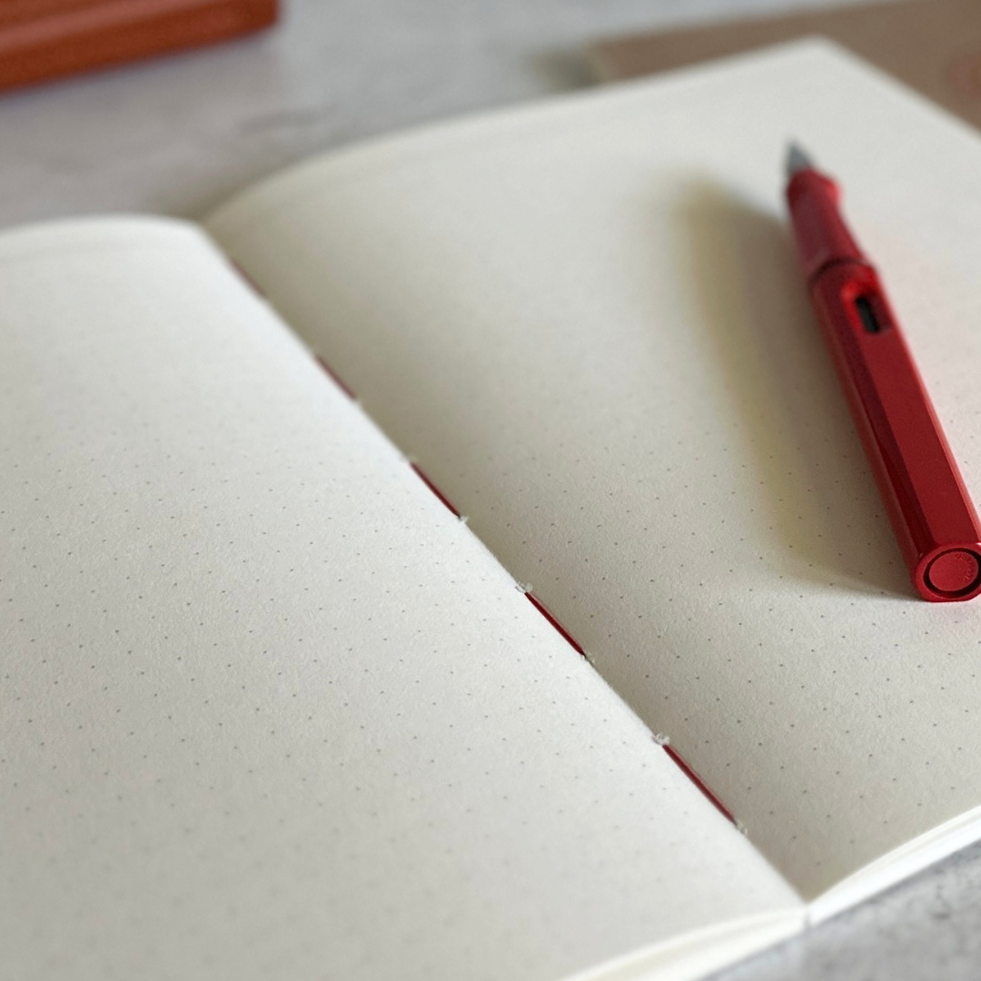 [Roterfaden] Notebook // Dot Grid