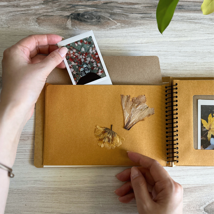 [TRC] Bee Spiral Notebook with Window