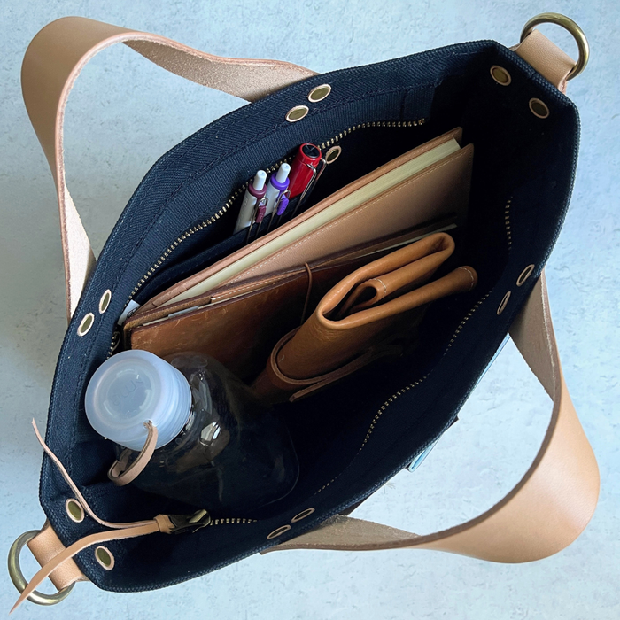 [BKxTSL] Analogue Bag // Black