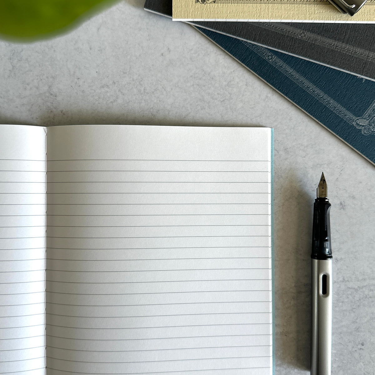 [Apica] C.D. Notebook "CD11" (A5)
