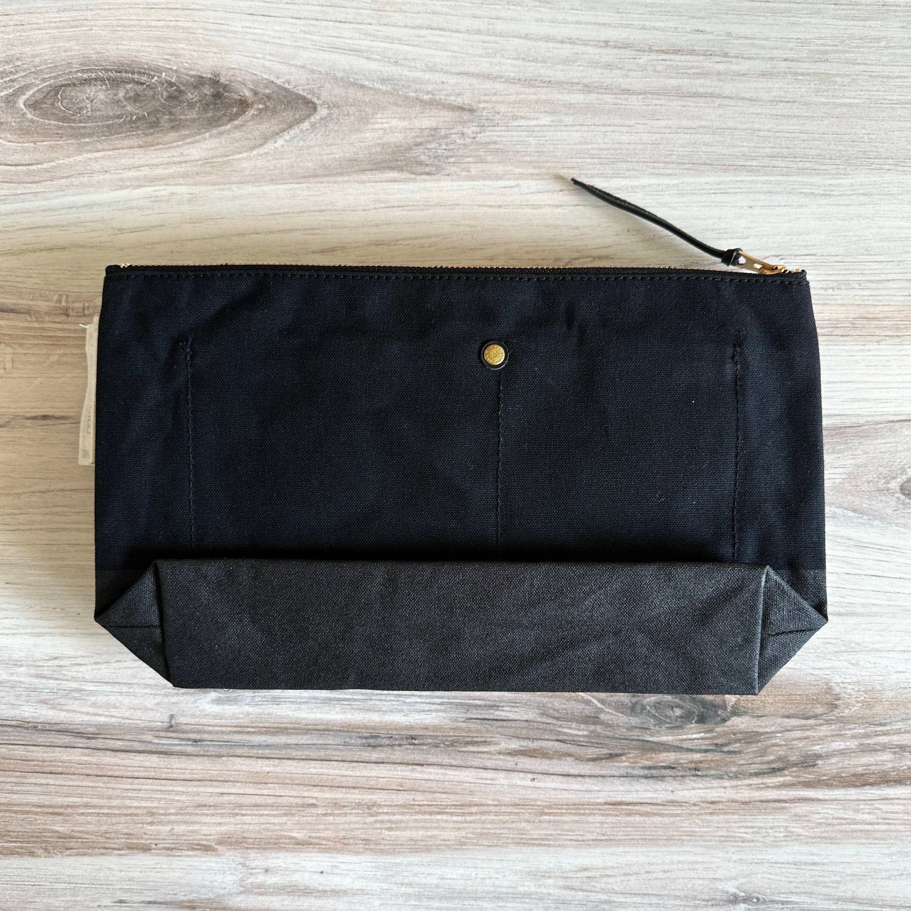 Pouch with pockets hotsell