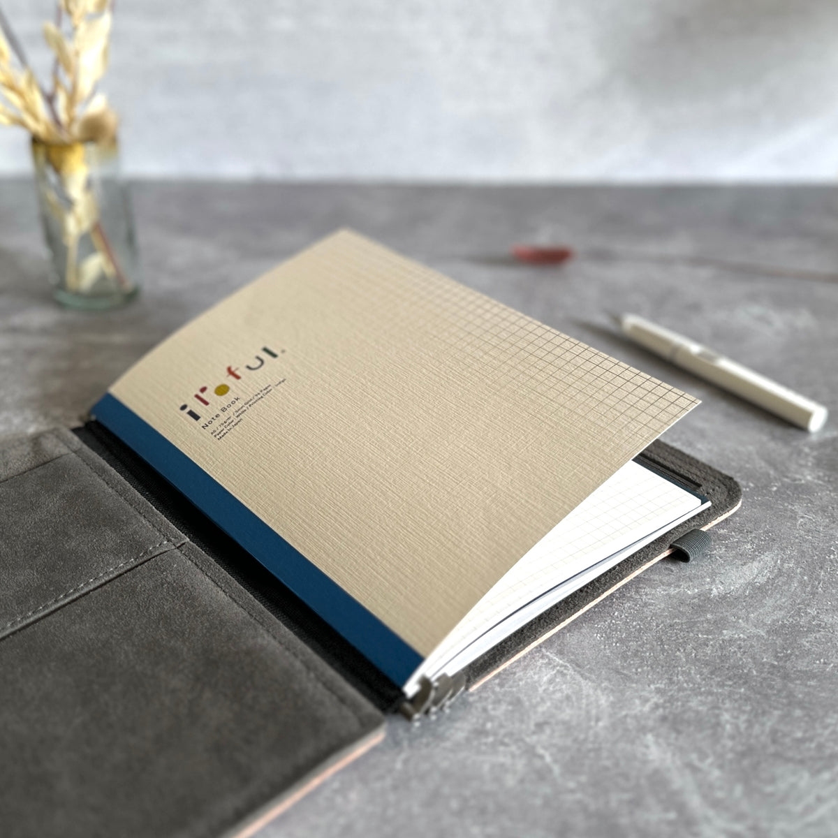 [Sakae Notebook] Iroful (96 Pages)