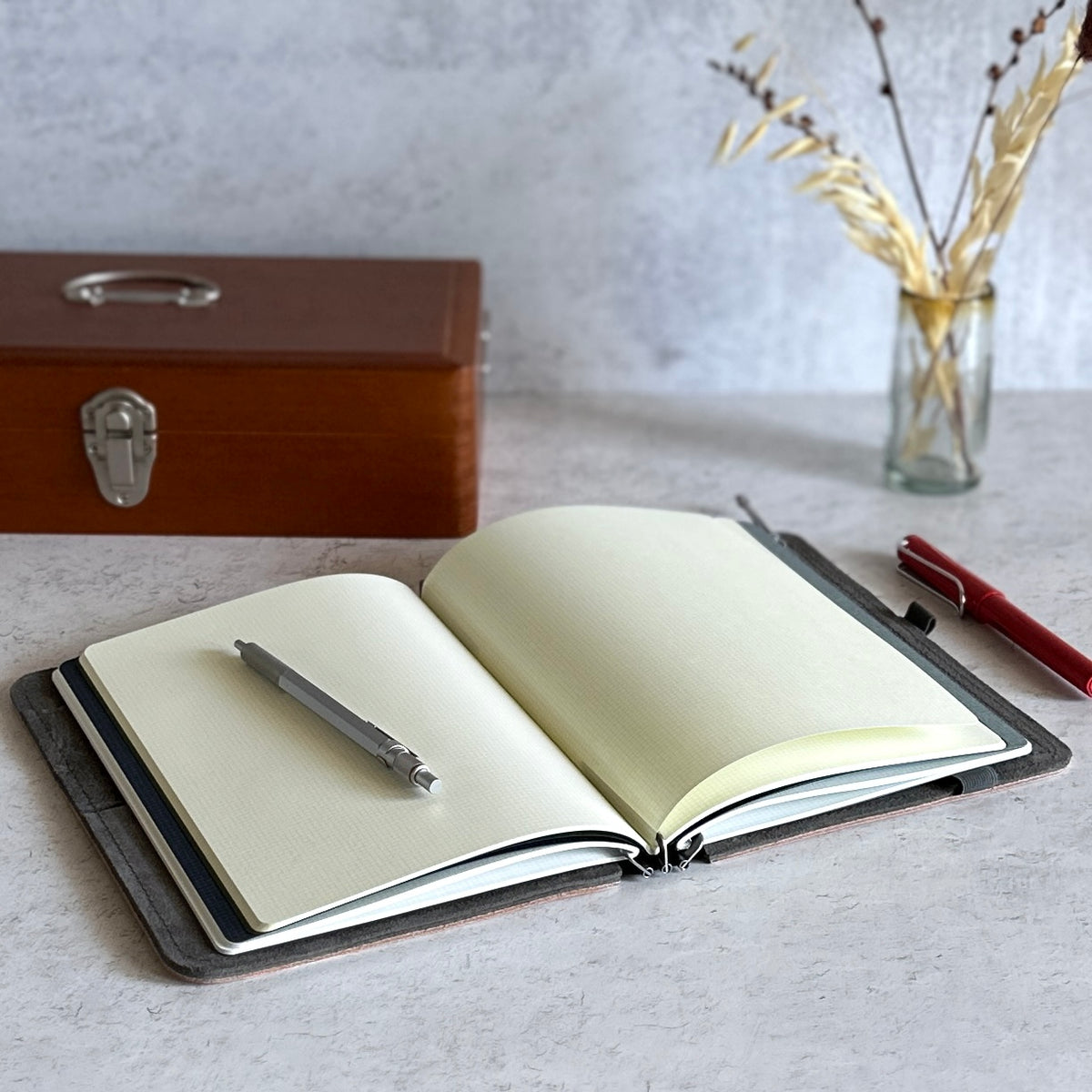 [Kleid Notebook] 2mm Grid Thin (A5)