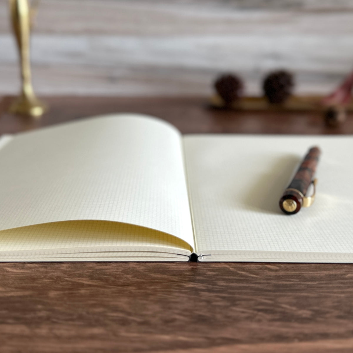 [KLEIDxLIFE] Noble Grid Notebook (A5)