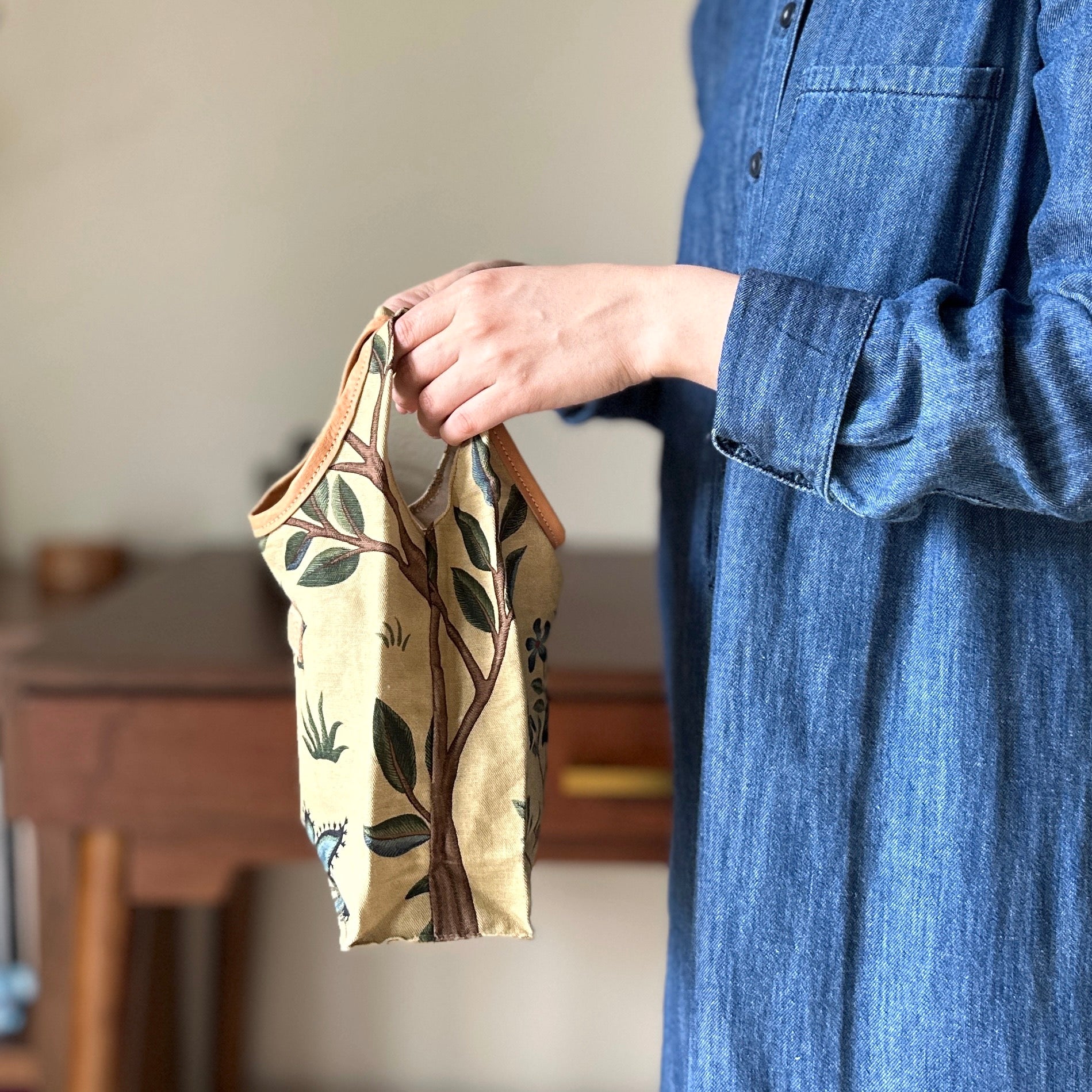 TSL] William Morris Easy Bag (Small) – Baum-kuchen