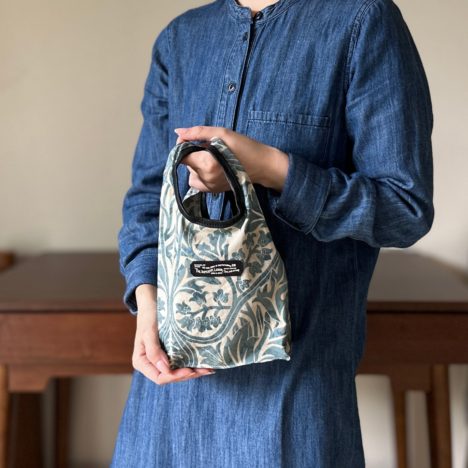 TSL] William Morris Easy Bag (Small) – Baum-kuchen