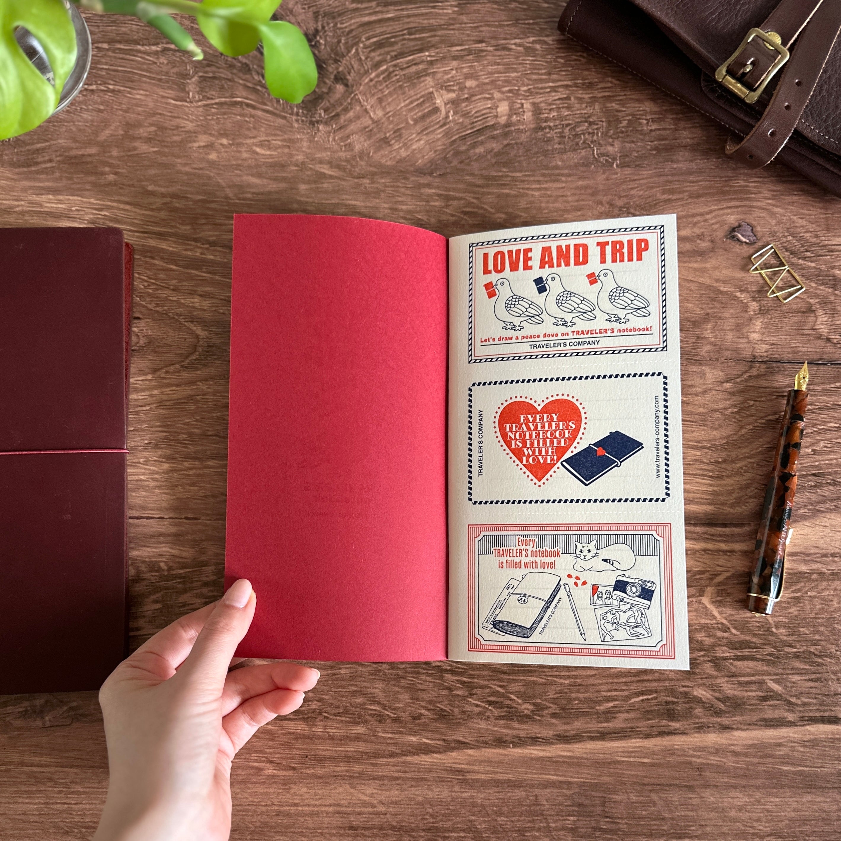 ノート・メモ帳 TRAVELER'S notebook love and trip TRAVELER'S notebook LOVE AND TRIP - TRAVELER'S COMPANY USA
