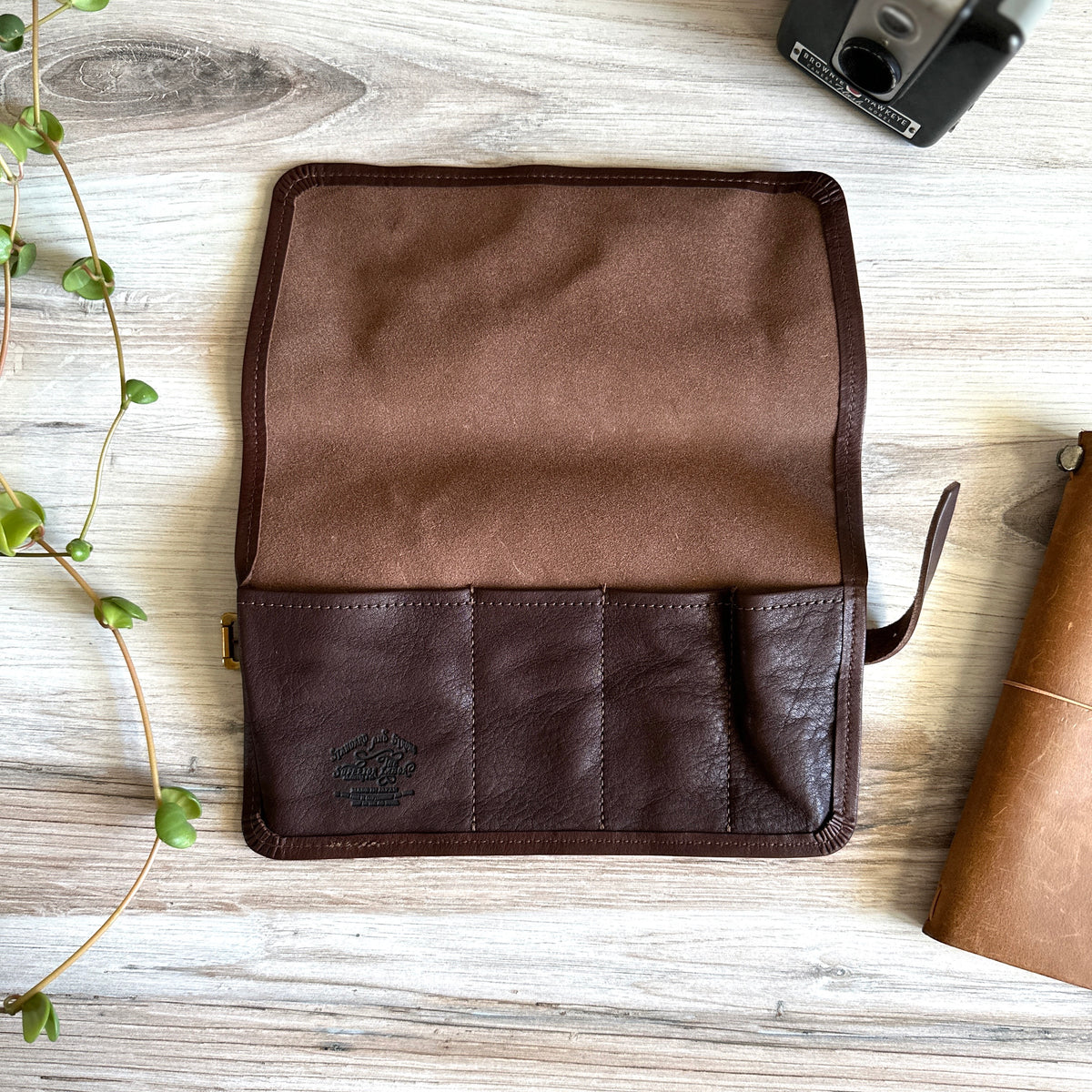 Card Case Nubuck Parallel - Coffee