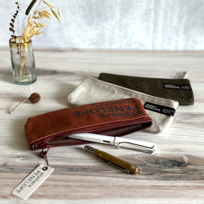 [AP] #6 Graphic Pen Case