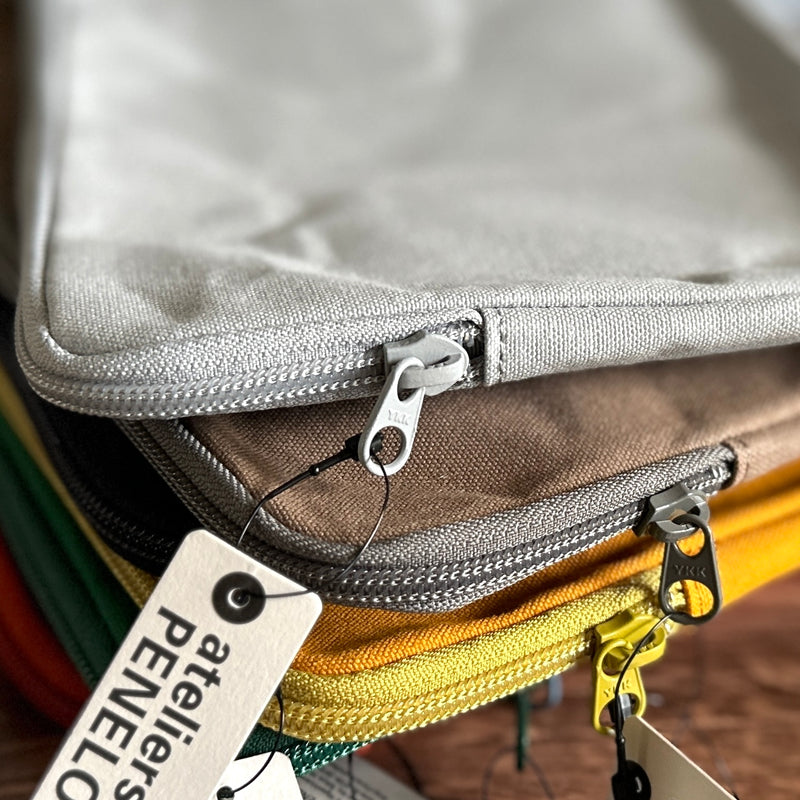 [AP] Hold Pouch (Small)