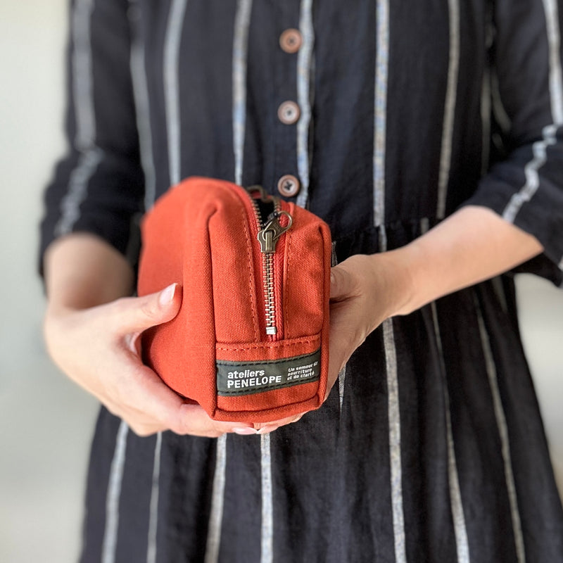 [AP] Mano Pouch