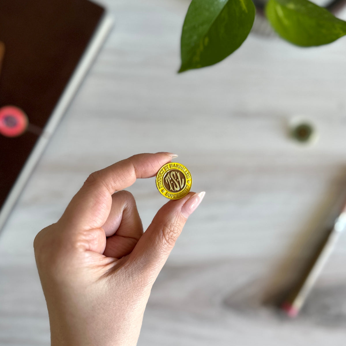 [TSL Charm] Circle "LOGO"