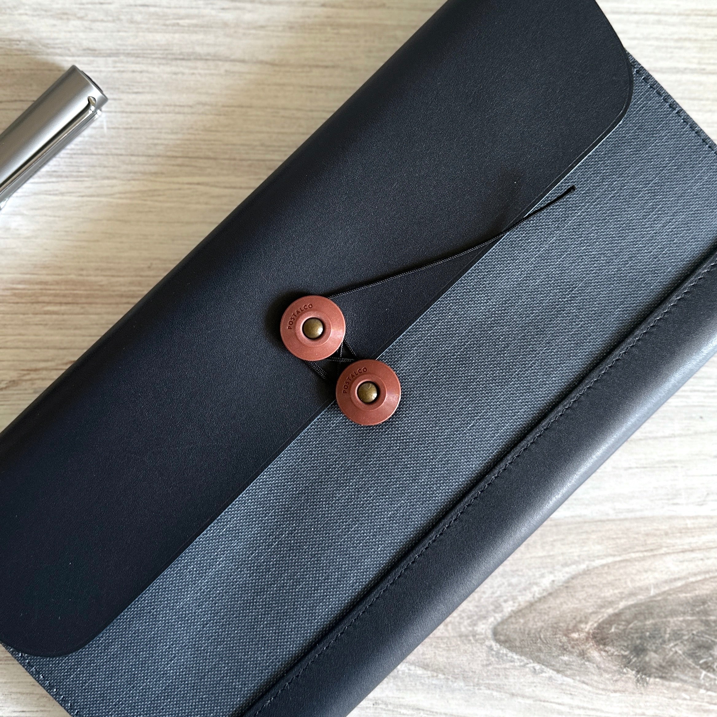 Postalco] Travel Wallet – Baum-kuchen