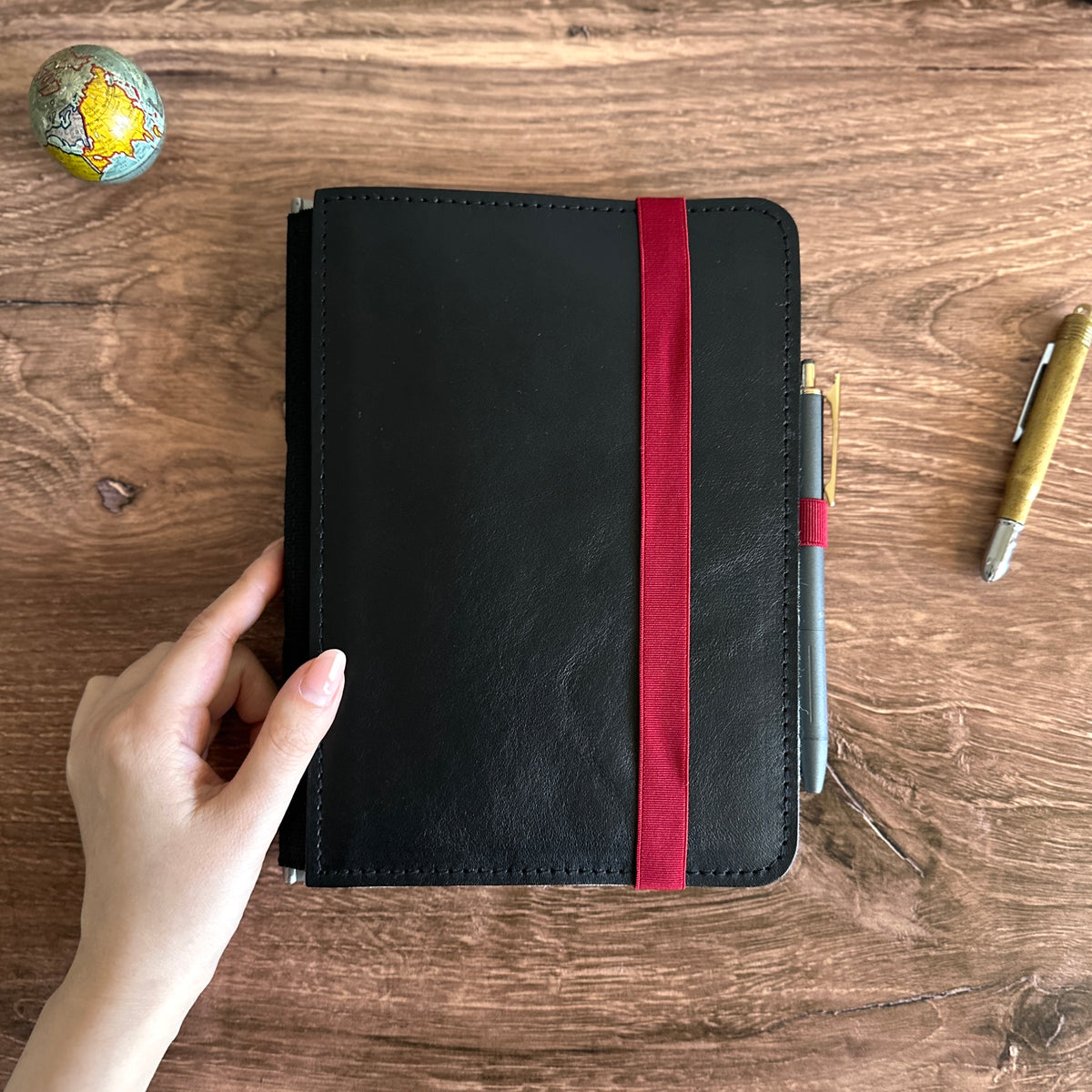 [Roterfaden] LTD_022 // Black (A5)