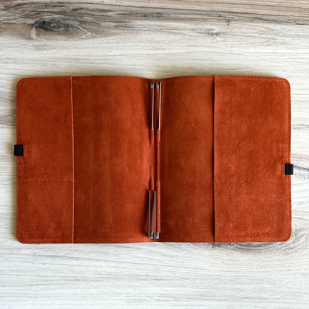 [Roterfaden] WK_24  Black // Russet Orange (A5)