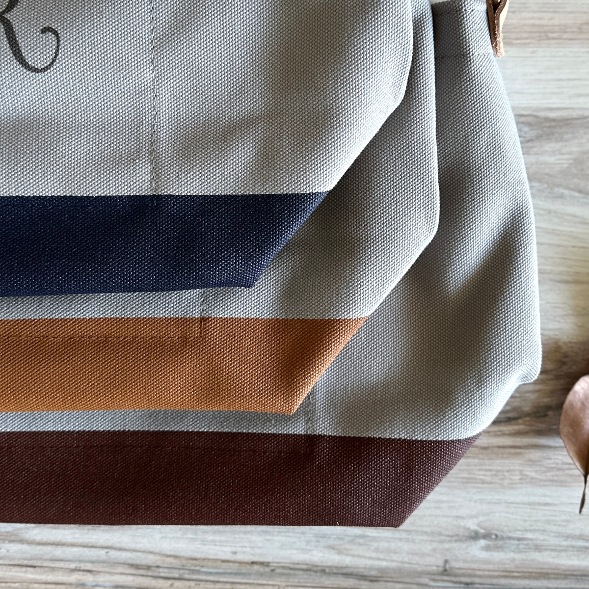 [TSL] XS Engineer Shoulder Bag // Gray Canvas