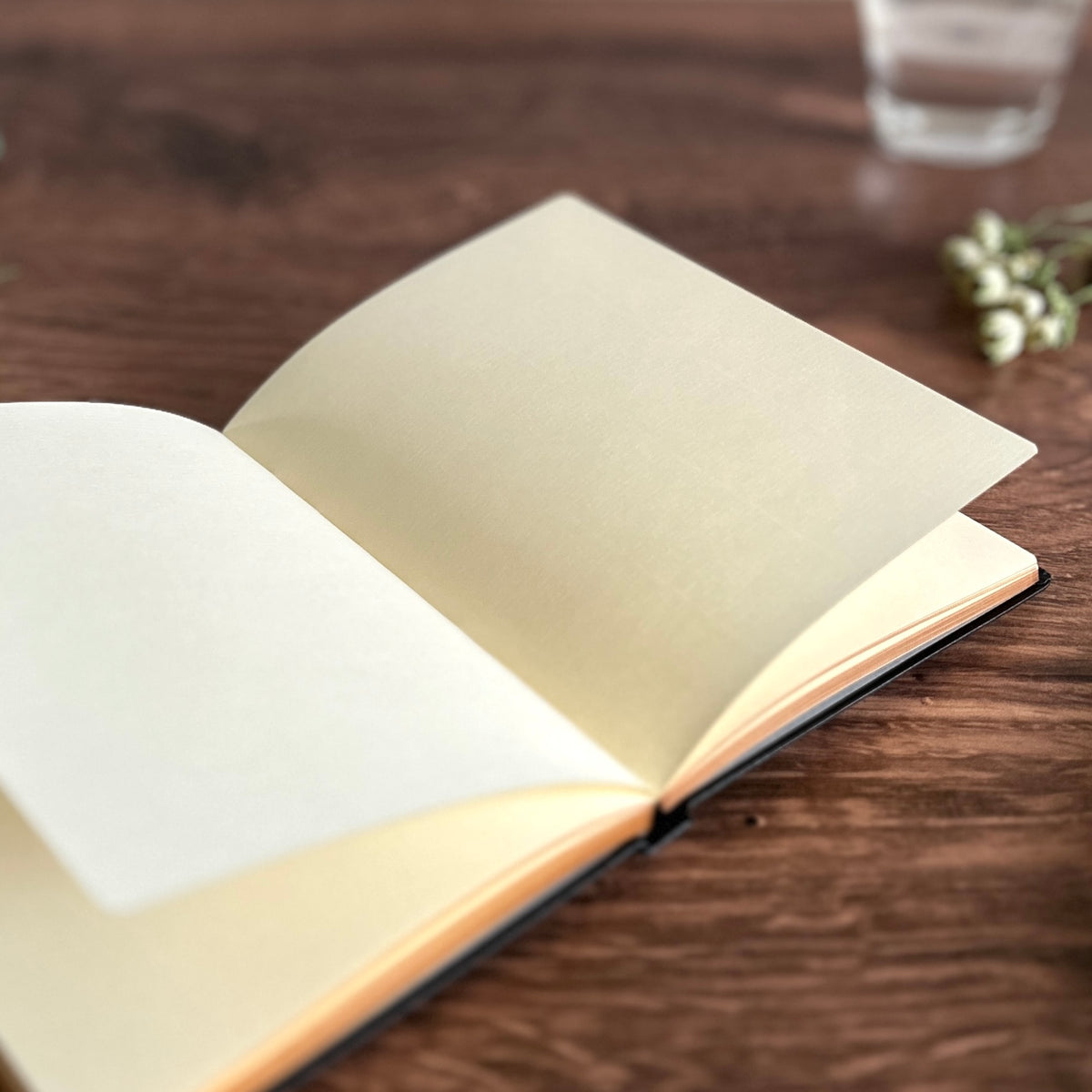 [LIFE] Noble Notebook "HARDCOVER" (A6)