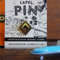 [Asilda Pin] Traveler