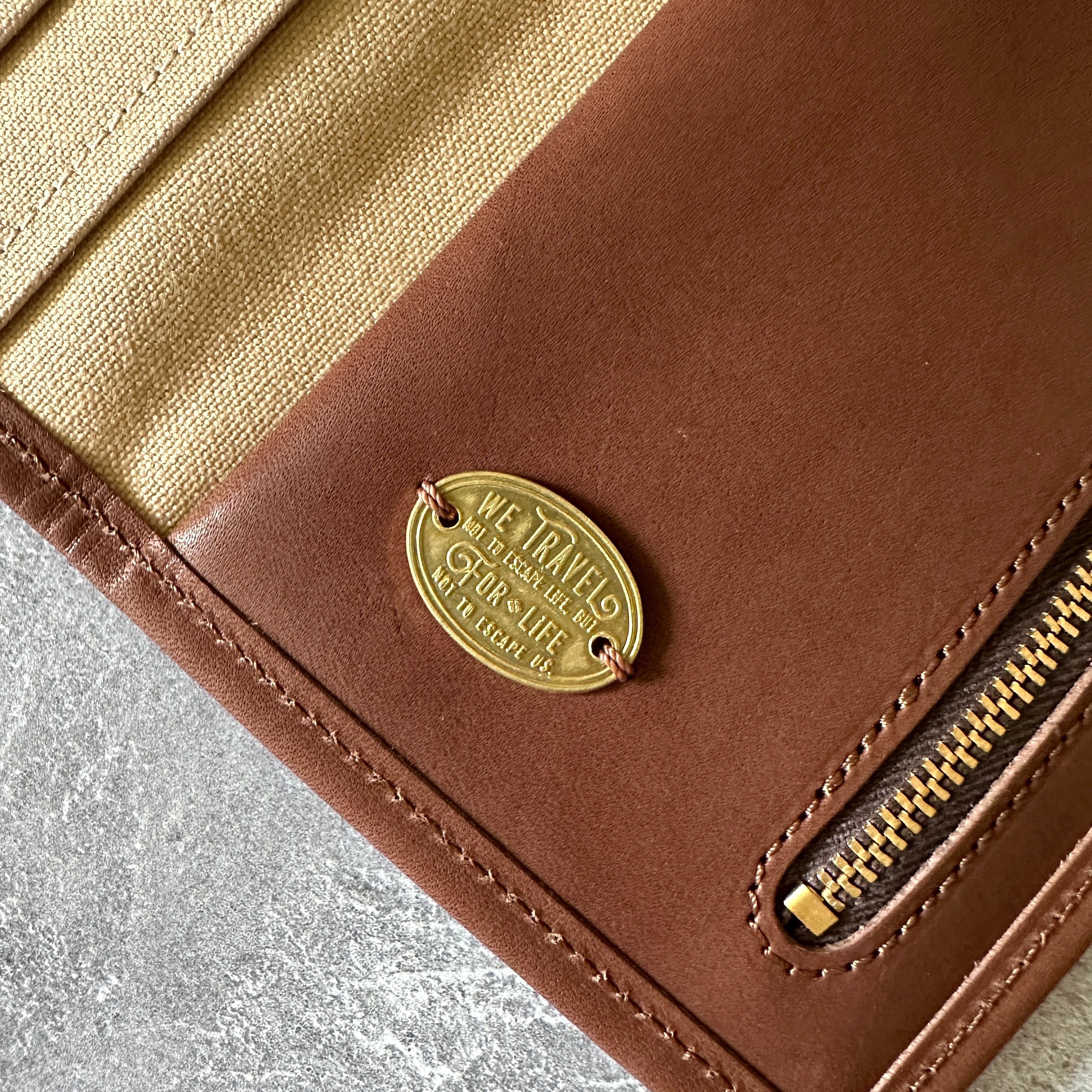 Gucci Beige GG Fabric Abbey Long Wallet | Yoogi's Closet