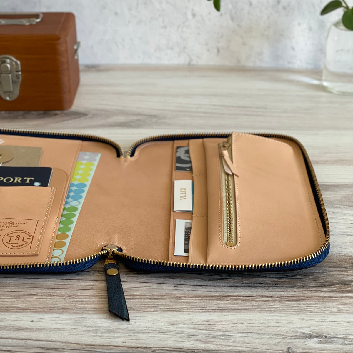 [TSL] Kurozan Leather Zip Organizer // Indigo