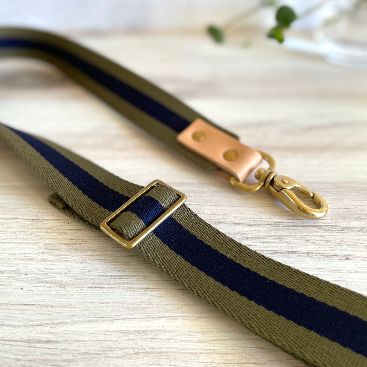 shoulder strap replacement