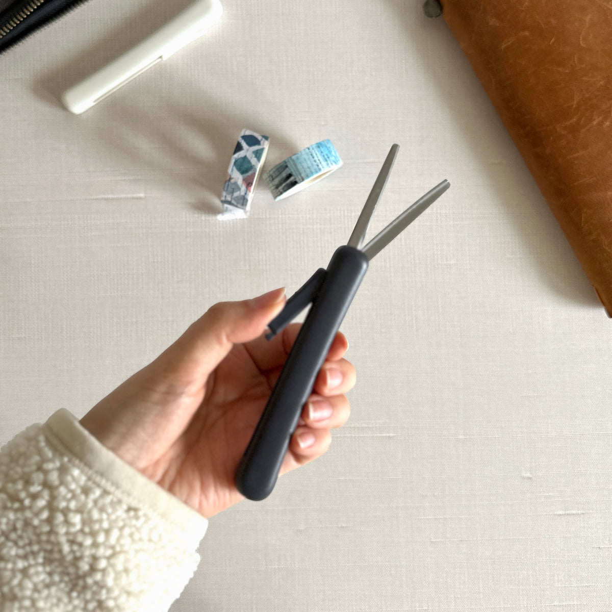 Kokuyo Me Portable Scissors – Yoseka Stationery