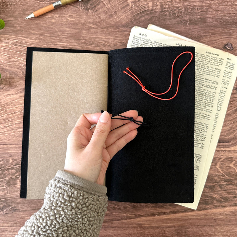 [TRC] Traveler's Notebook // Black