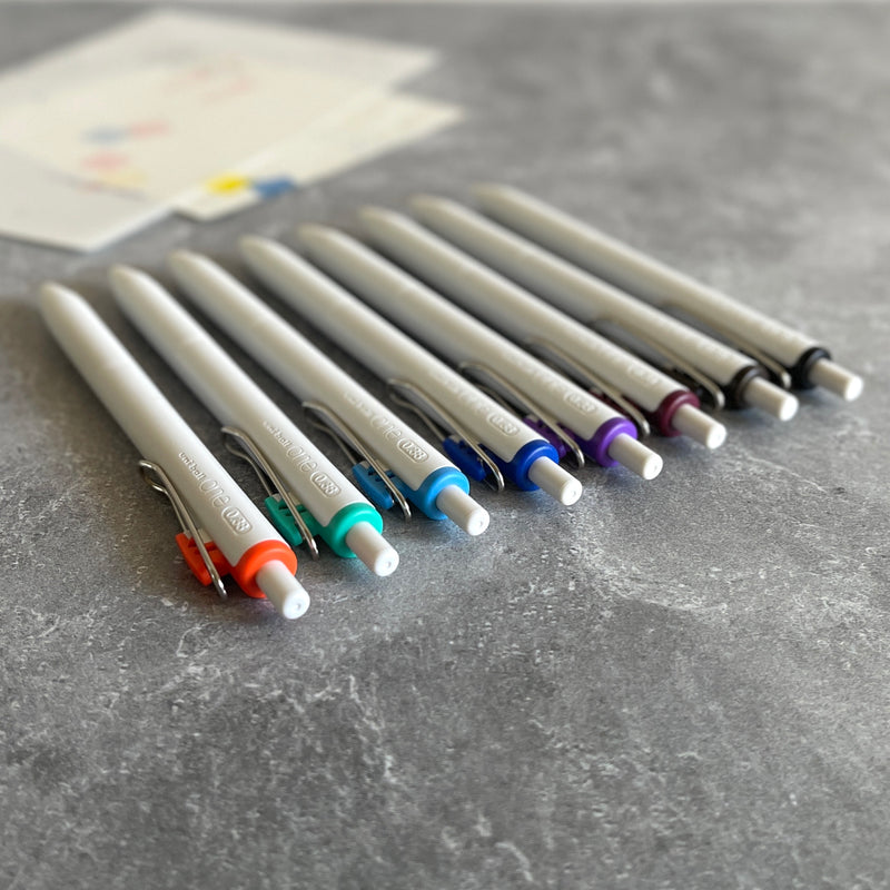[Uni-Ball One] Gel Pen // 0.38 mm