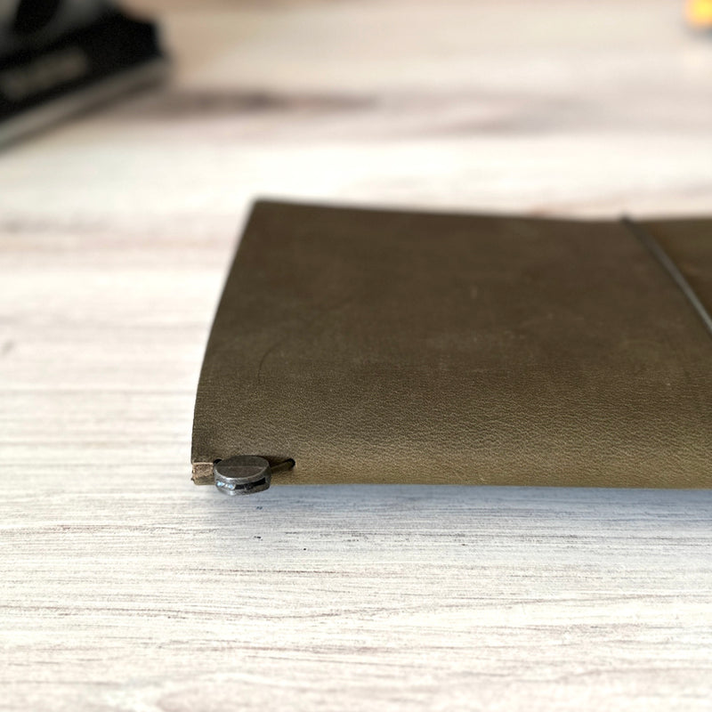 [TRC] Traveler's Notebook // Olive