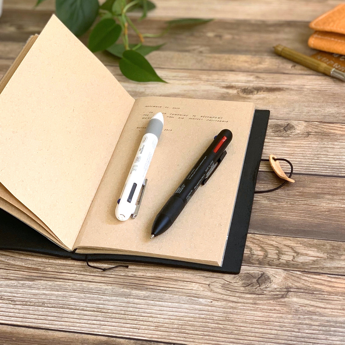 [Stalogy] 4 Functions Pen