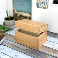 [Classiky] Chestnut Postcard Box