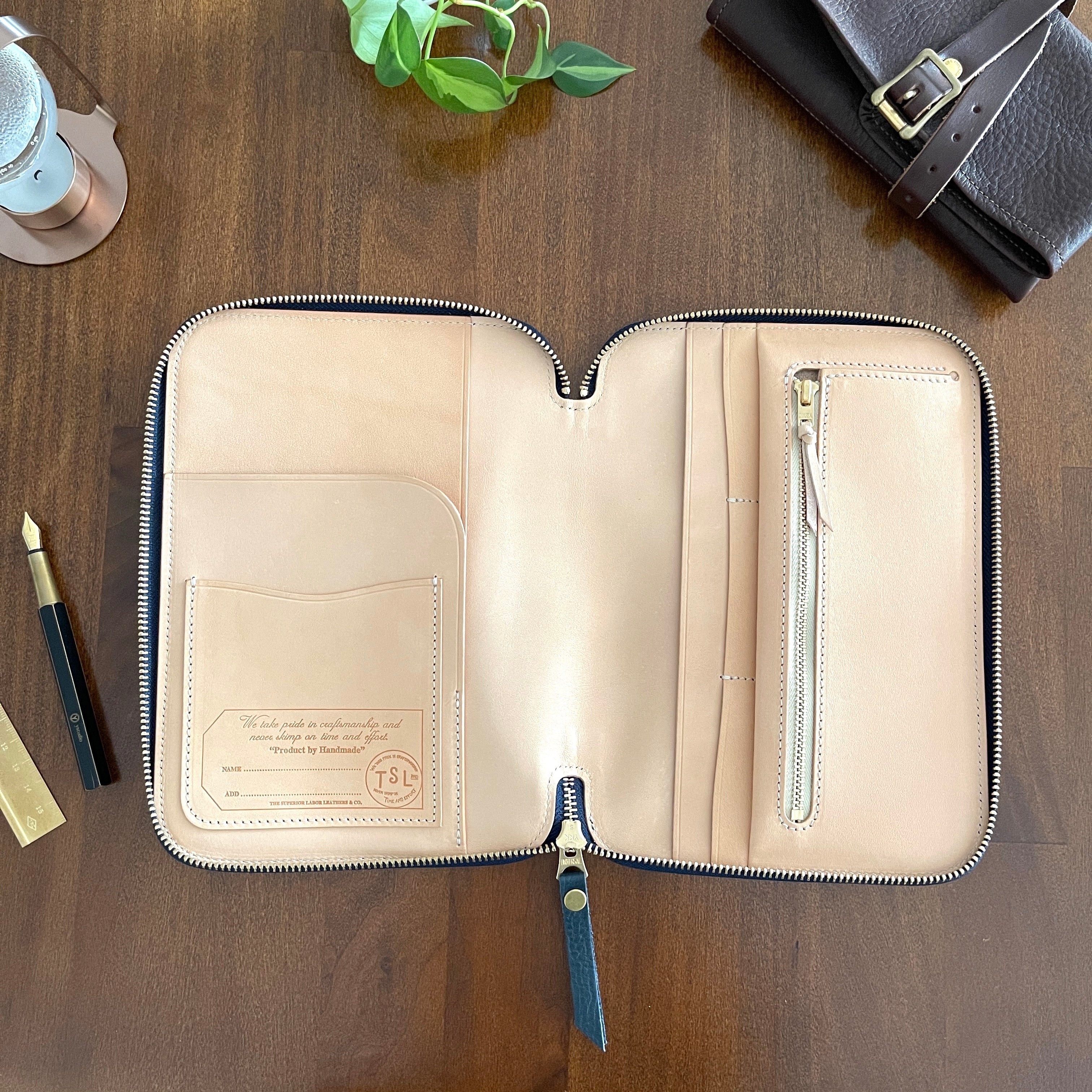 TSL] Leather Zip Organizer // Navy – Baum-kuchen