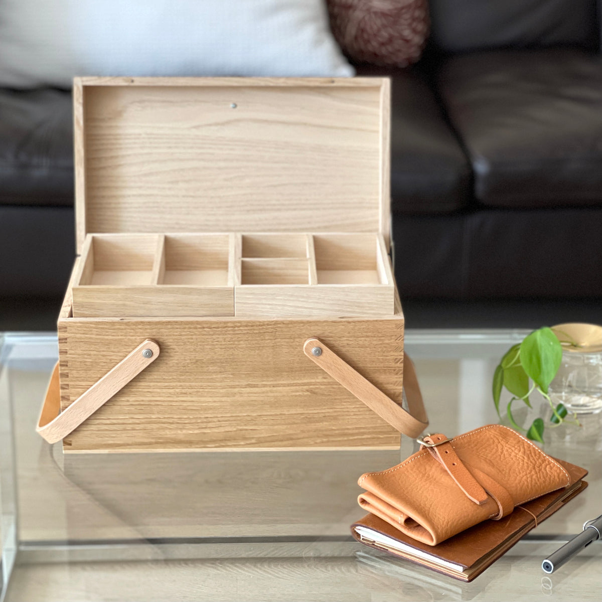 [Classiky] Chestnut Sewing Box