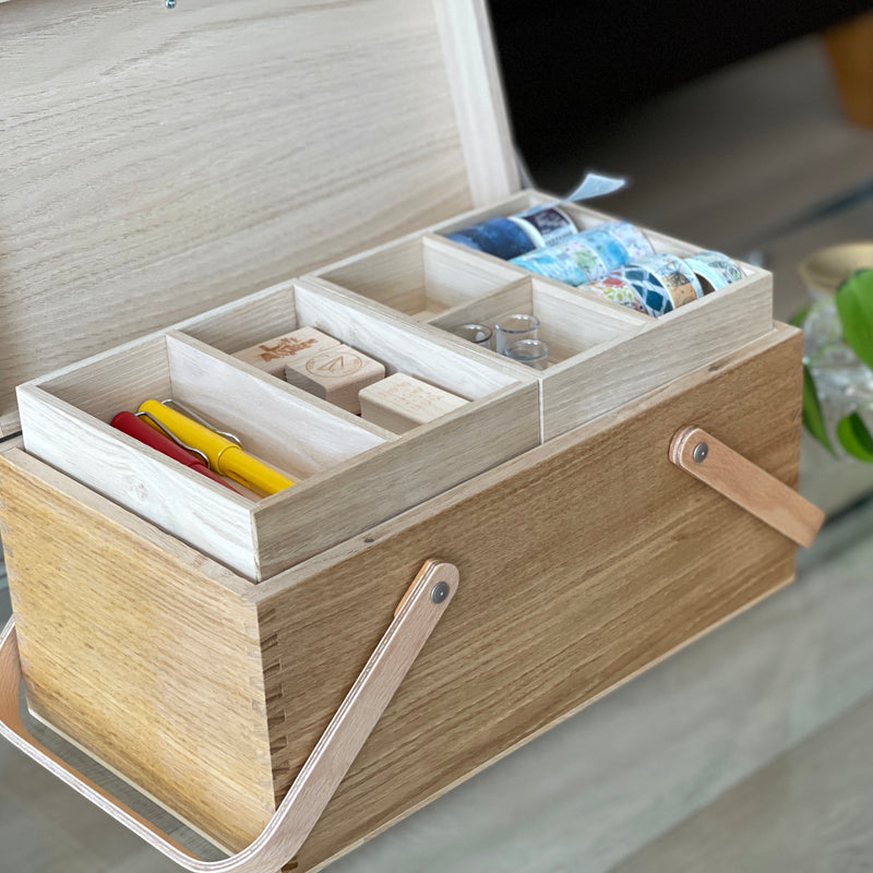 [Classiky] Chestnut Sewing Box