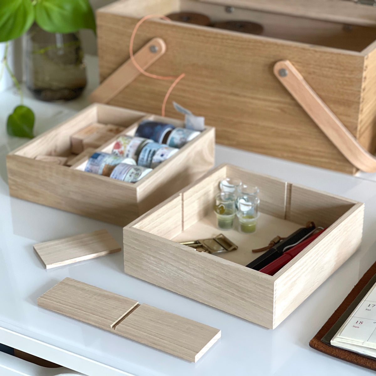 [Classiky] Chestnut Sewing Box