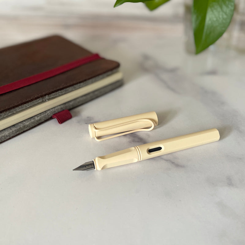 [Lamy Fountain Pen] Safari "Cream"