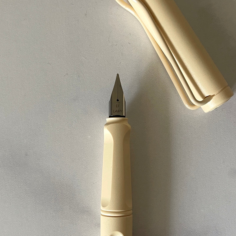 [Lamy Fountain Pen] Safari "Cream"