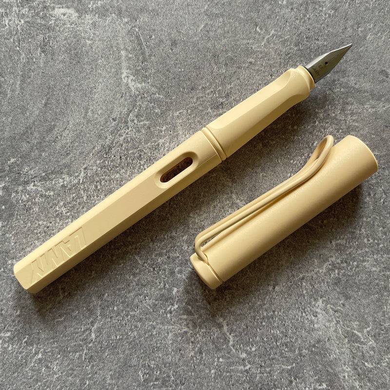 [Lamy Fountain Pen] Safari "Cream"