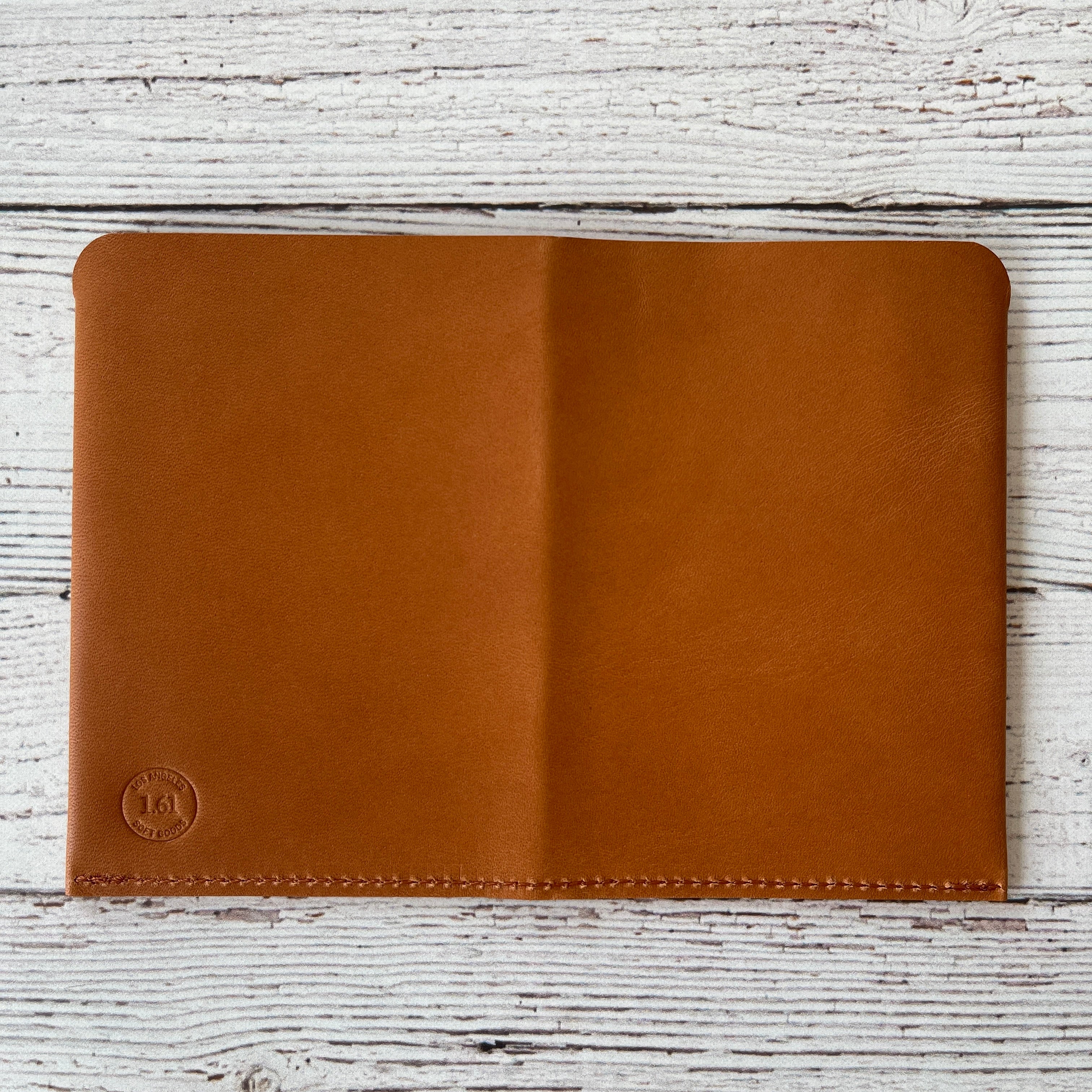 【PELLICULE】 mat leather taste jk BKx1.61] Portfolio Folder // Saddle Tan (Passport) – Baum-kuchen