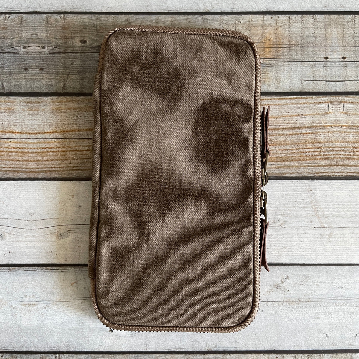 Flat Pen Case – Beige – PAPIERNICZENI