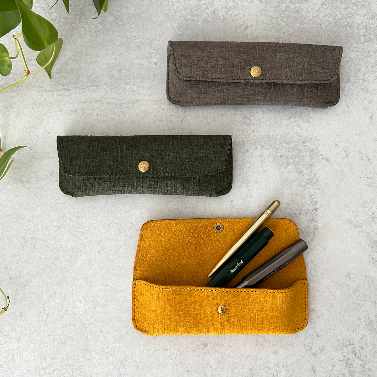 Mareku Flat Pen Case by Delfonics – Little Otsu