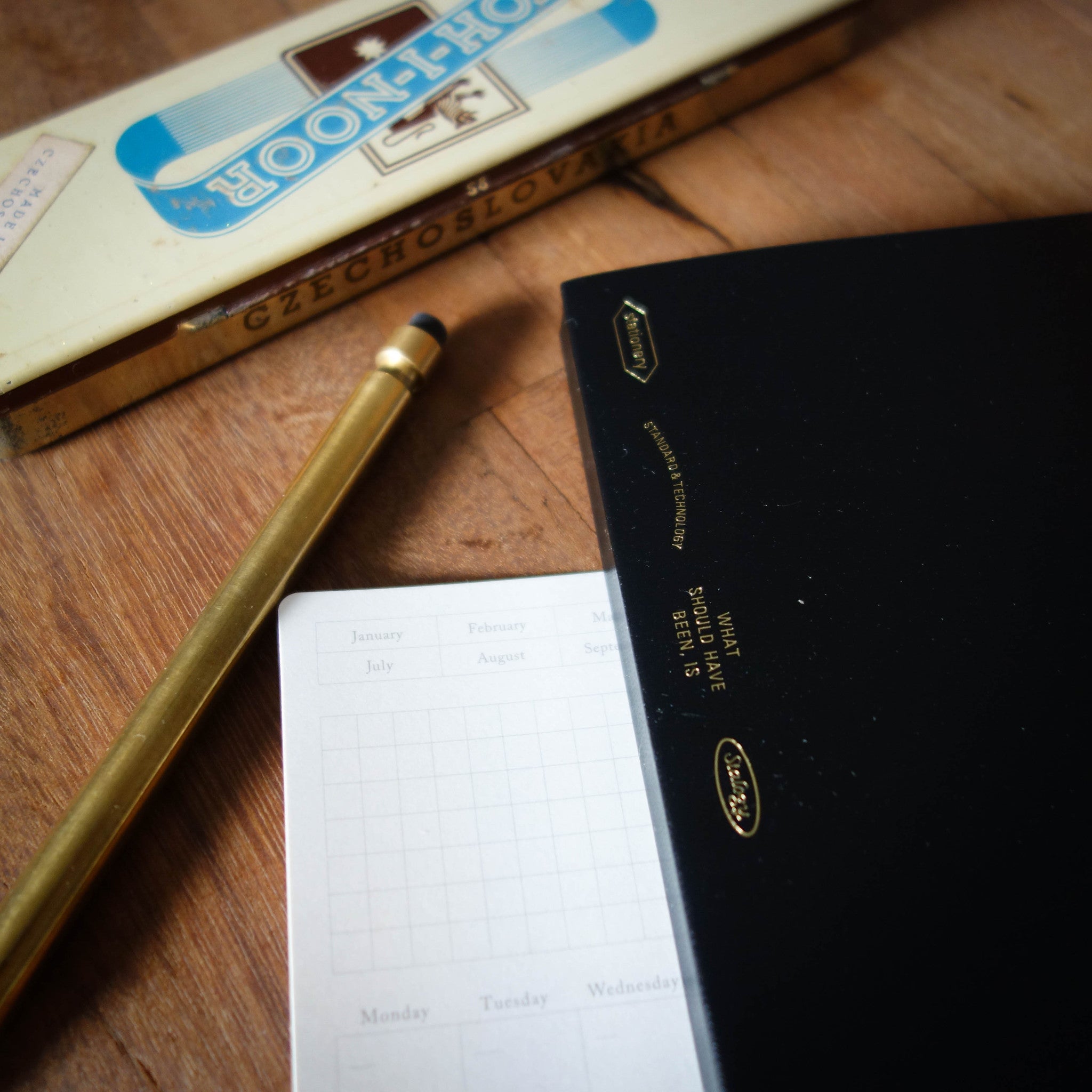 Stalogy - 365 Days Notebook - B6 Blue - Grid Stalogy - 365 Days Notebook - B6 Blue - Grid